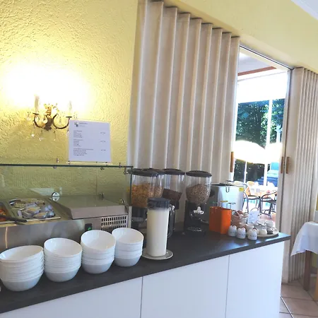 Excelsior Hotell 3*