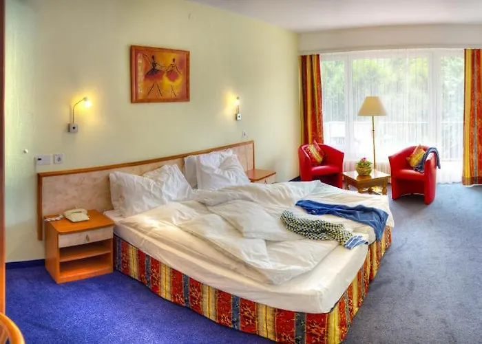 艾克塞西尔酒店