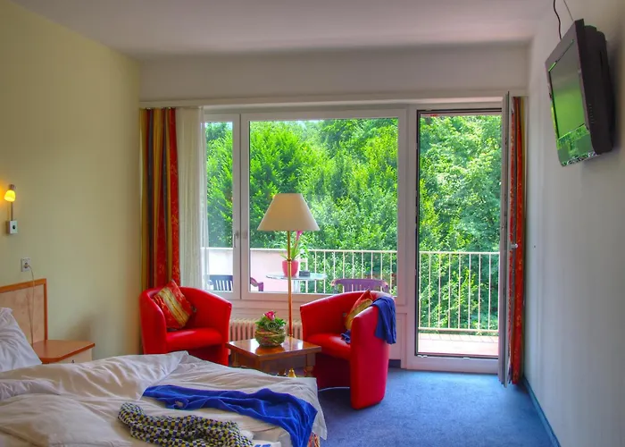 Excelsior 3* لوكارنو